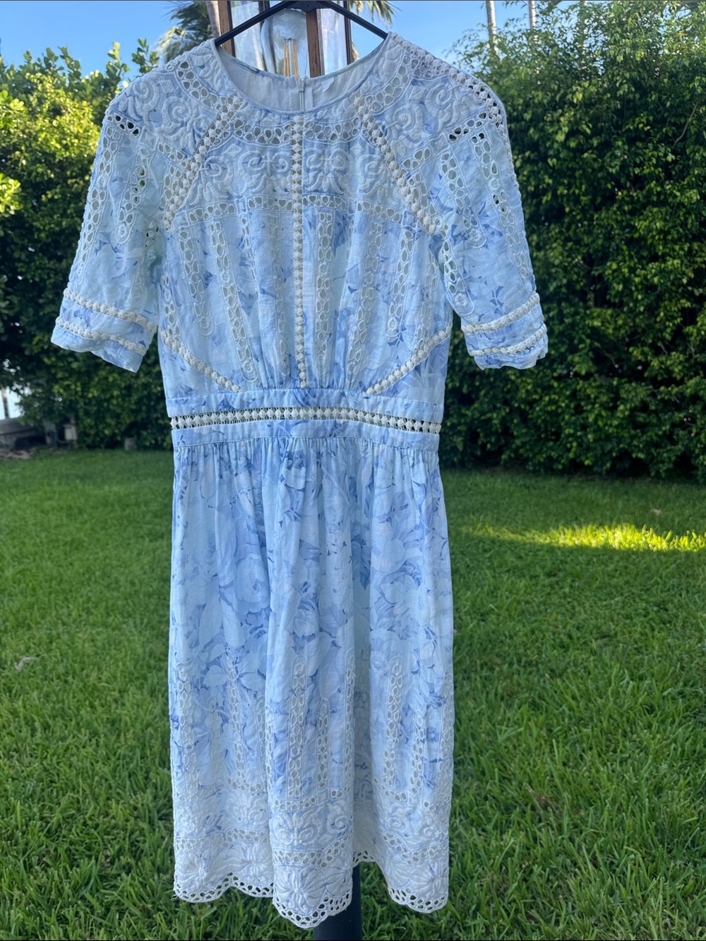 Zimmermann Confetti Scallop Day Dress Light Blue Cream Size 1 US size 6